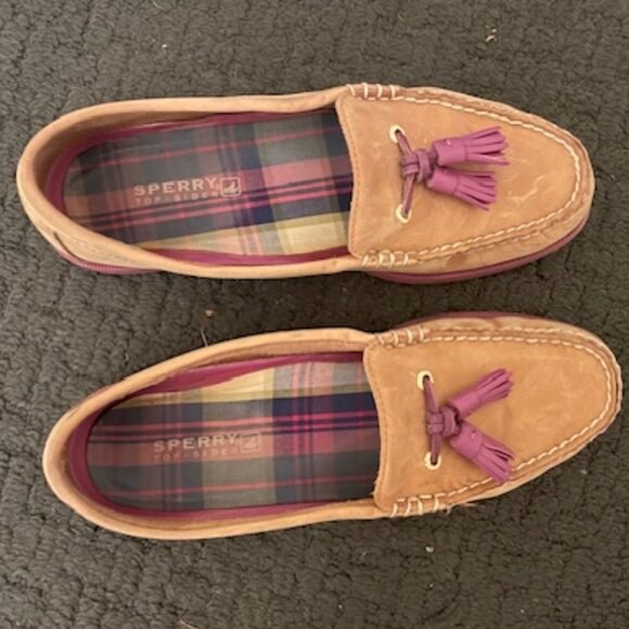 Women's Sperry Top-Sider Boat Shoes With Tassels - Picture 2 of 8